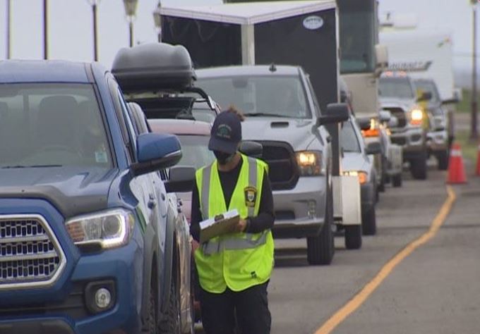 باز شدن ورودی‌های جزیره پرنس ادوارد (PEI) به روی مسافران