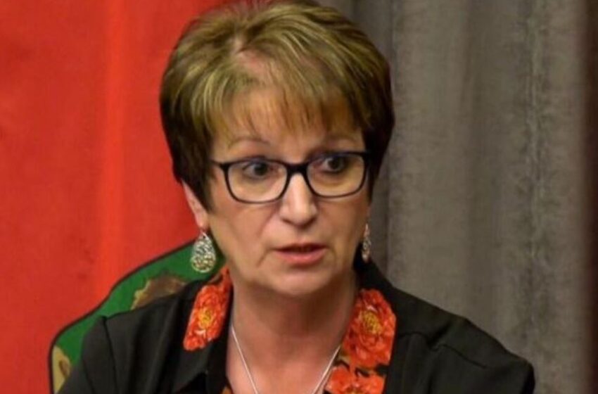 استعفای وزیر امور بومیان دولت منیتوبا از کابینه