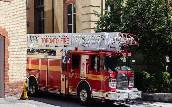 یک نفر در آتش‌سوزی آپارتمانی در پاک‌دیل کشته شد