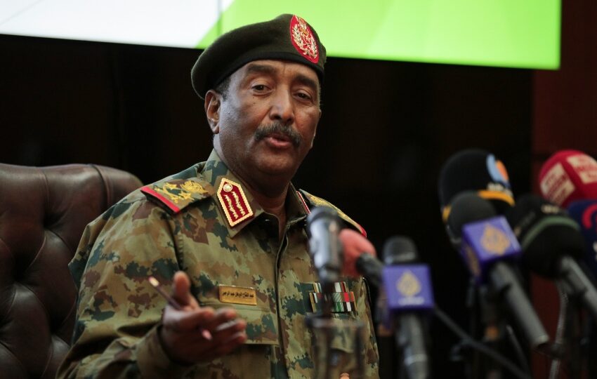 فرمانده نظامی سودان شش سفیر منتقد کودتا را برکنار کرد