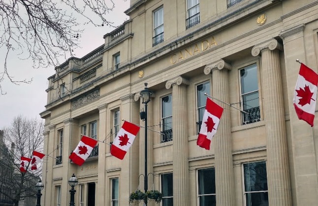 دعوت به مصاحبه سفارت کانادا چگونه است؟
