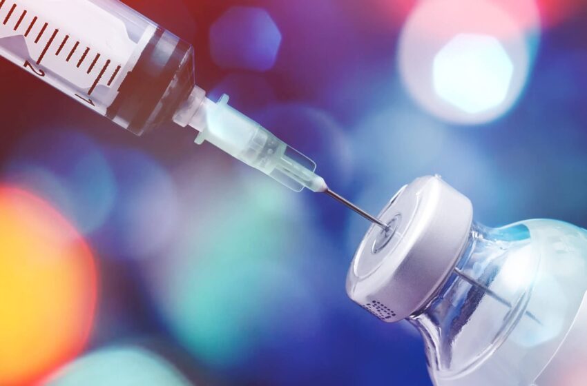  تاکید رئیس انجمن علمی انتاریو بر دریافت دوز تقویتی واکسن کرونا