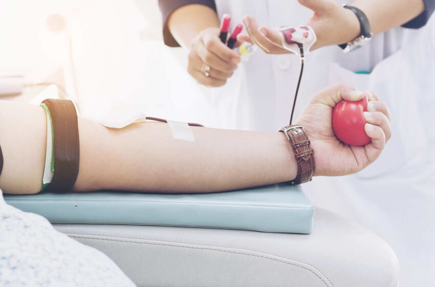  زنی اهل نیوبرانزویک، صد و هفتاد و پنجمین اهدای خون خود را انجام داد