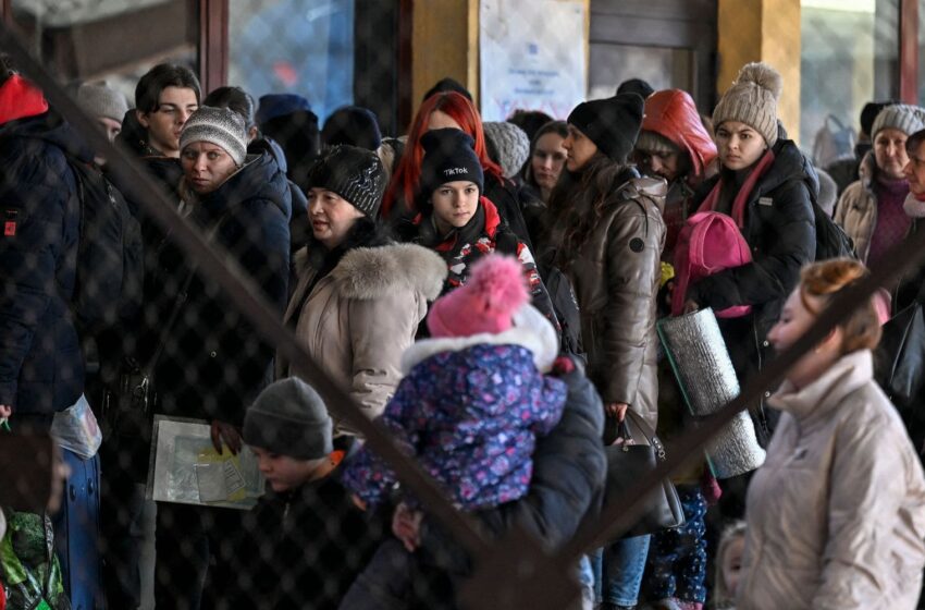  با حمله روسیه به غرب اوکراین، تعداد پناهجویان به ۲.۸ میلیون نفر رسید