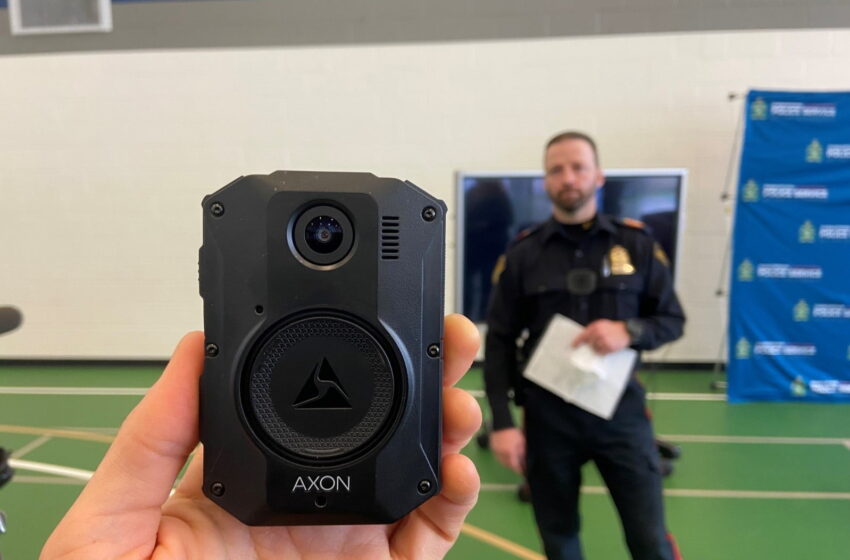  پلیس ساسکاتون از پروژه دوربین جدید قابل پوشش خود رونمایی کرد