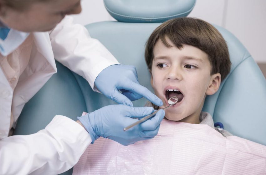  بودجه ۲۰۲۲: برنامه مراقبت از دندان برای کودکان زیر ۱۲ سال تا پایان سال اجرا می شود