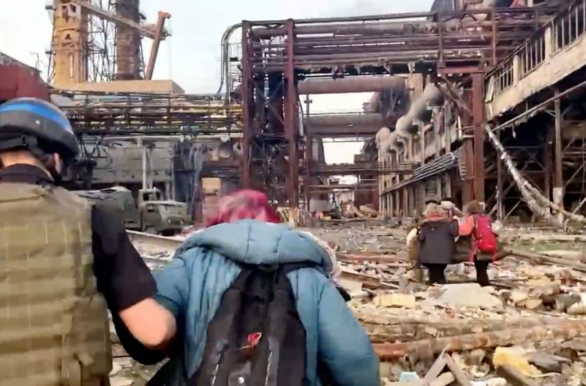  جنگنده های اوکراینی: نیروهای روسی به کارخانه ماریوپل یورش بردند