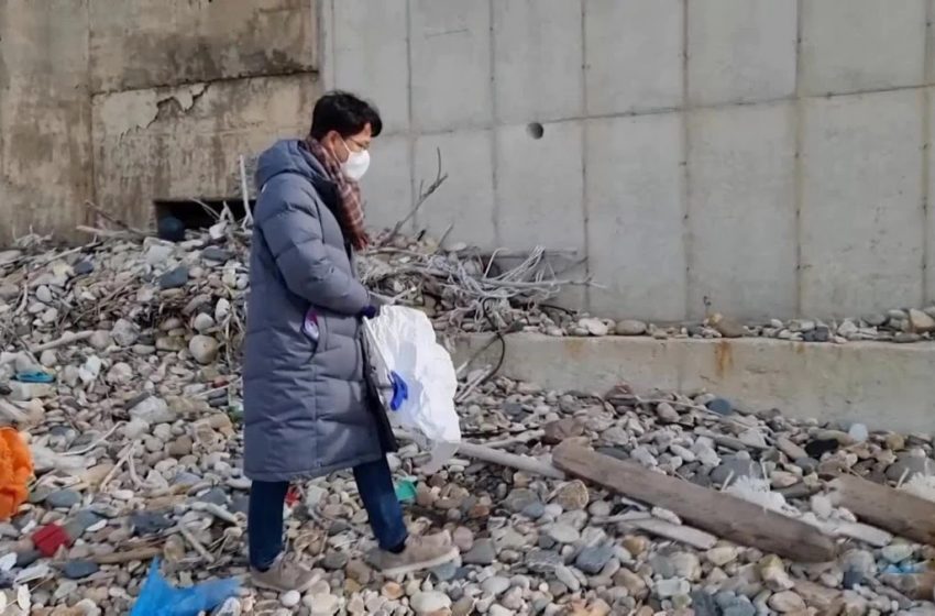  بررسی کارشناسانه زباله های کره شمالی برای آگاهی از زندگی مردم این کشور