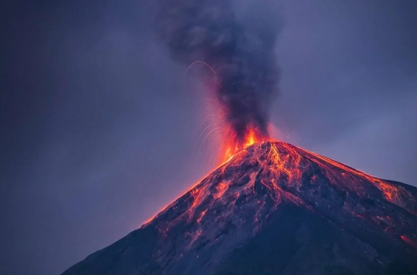  تحقیقات نشان می دهد که بزرگترین فوران آتشفشانی در یک قرن اخیر، امواج جوی را در سراسر جهان فرستاد
