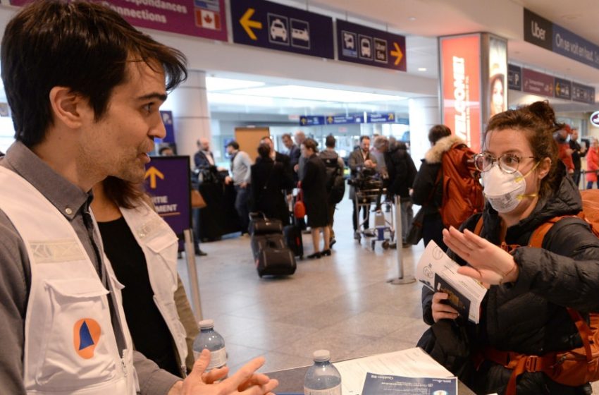  مددکاران بهداشت عمومی کبک در فرودگاه به یاری کارگران خارجی موقت پرداختند