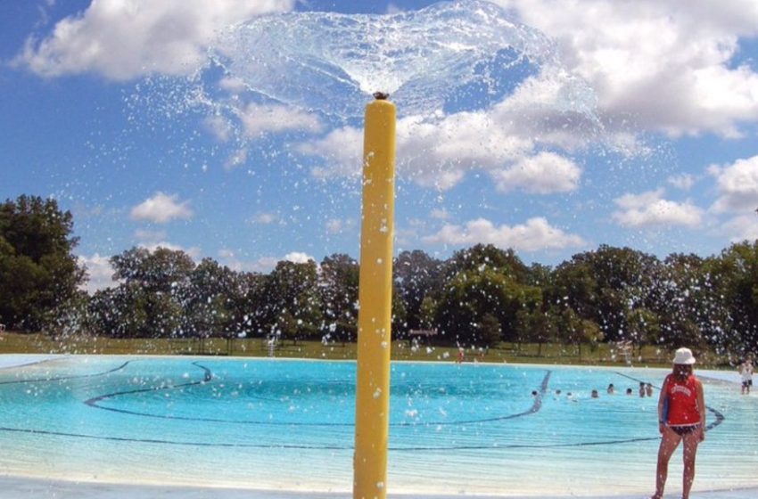 استخر روباز کانادا